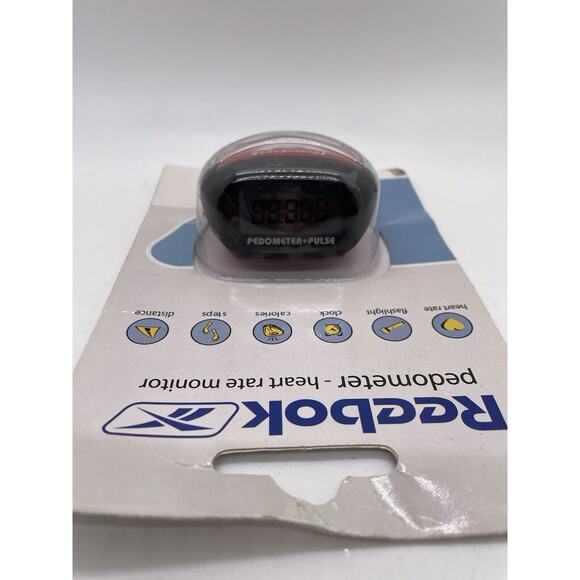 Reebok Fitness Heart Rate Monitor Step Counter Flashlight Belt Clip Clock - NEW - Picture 6 of 9